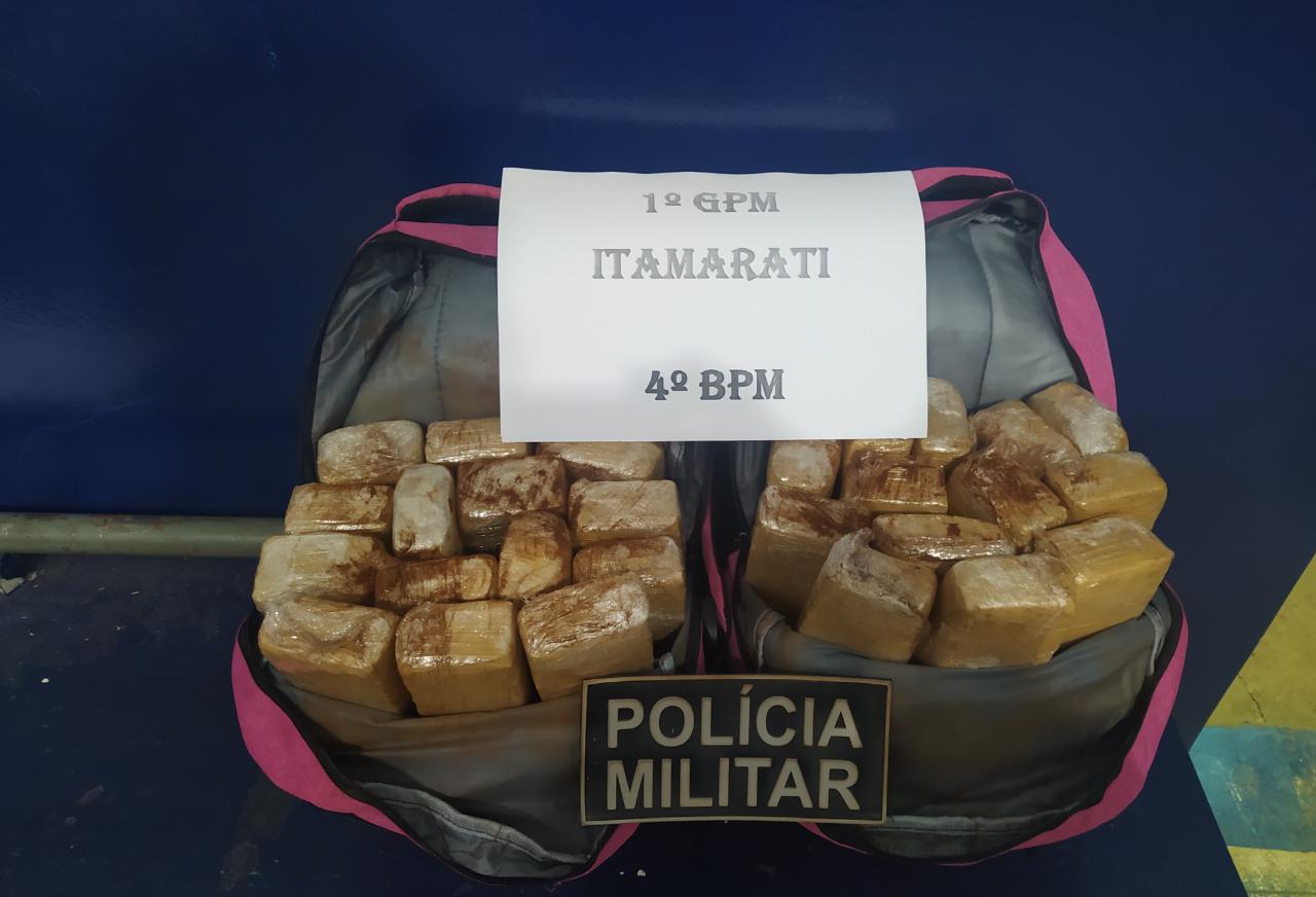 PM de Itamarati apreende maconha com adolescentes