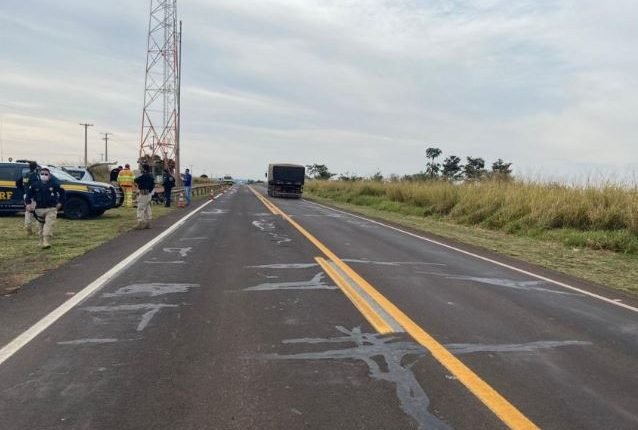 Jovem morre após colidir com guard rail na BR-163