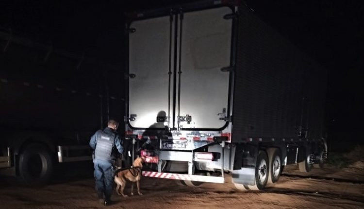 Policia Militar apreende R$ 4,1 milhões de cocaína 