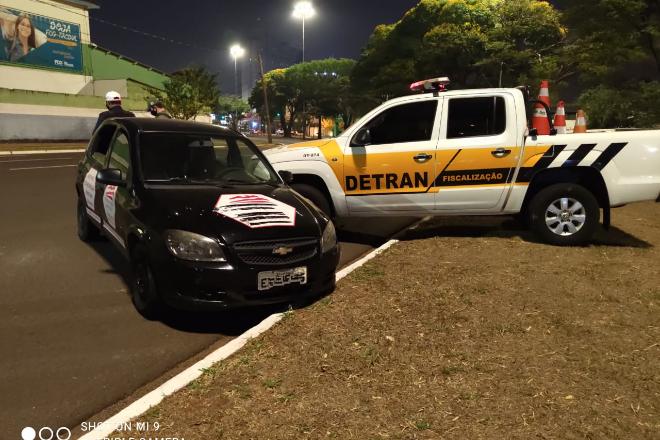 Carro é apreendido em Campo Grande com mais de R$ 50 mil em dívidas 