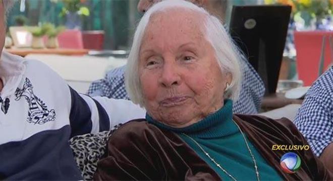 Viúva de Chacrinha morre aos 99 anos 