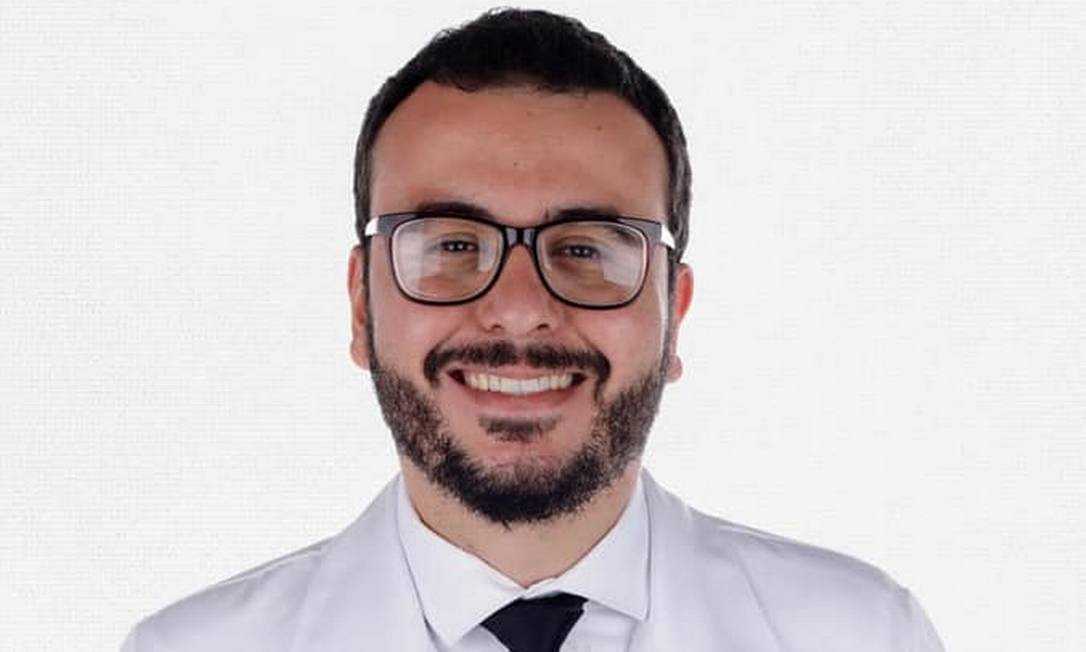 Voluntário da saúde não havia tomado vacina