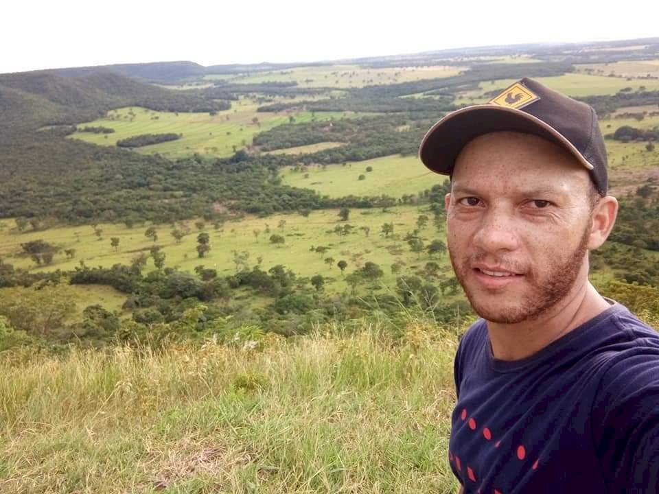 Em MS homem procura pais biológicos 