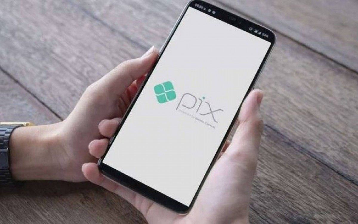 Com o Pix o dinheiro caí em até 10 segundos na conta 