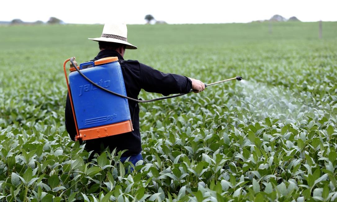 São aprovados 42 agrotóxicos 