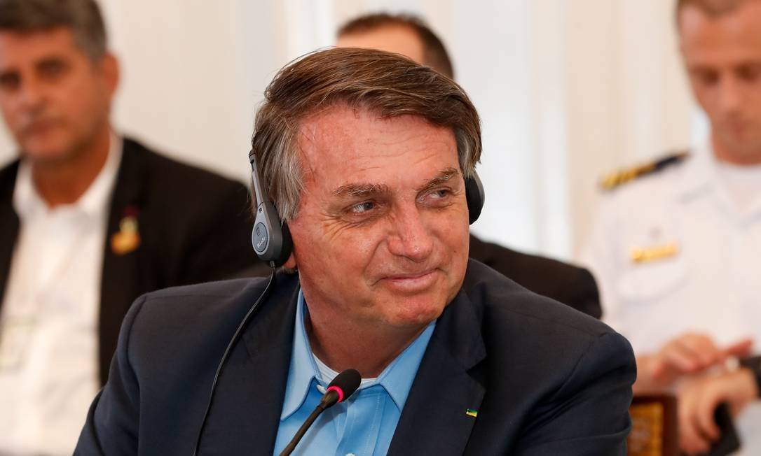 Bolsonaro ressalta que o governo 'se comportou bem' durante a pandemia 