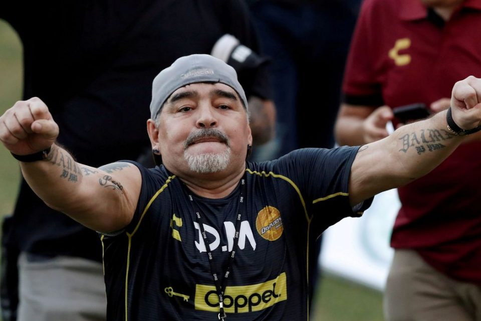 'Meu tio não queria mais viver', afirma sobrinho de Maradona 