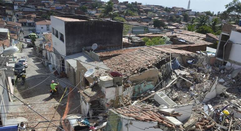 Quatro pessoas morrem após vazamento de gás 