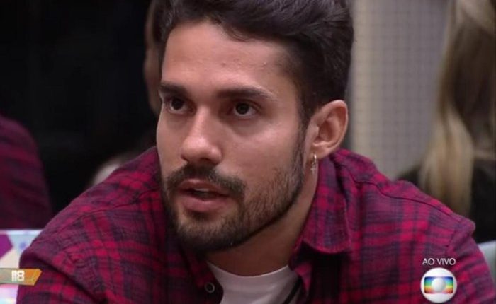 Arcrebiano é mais um eliminado do BBB 21 