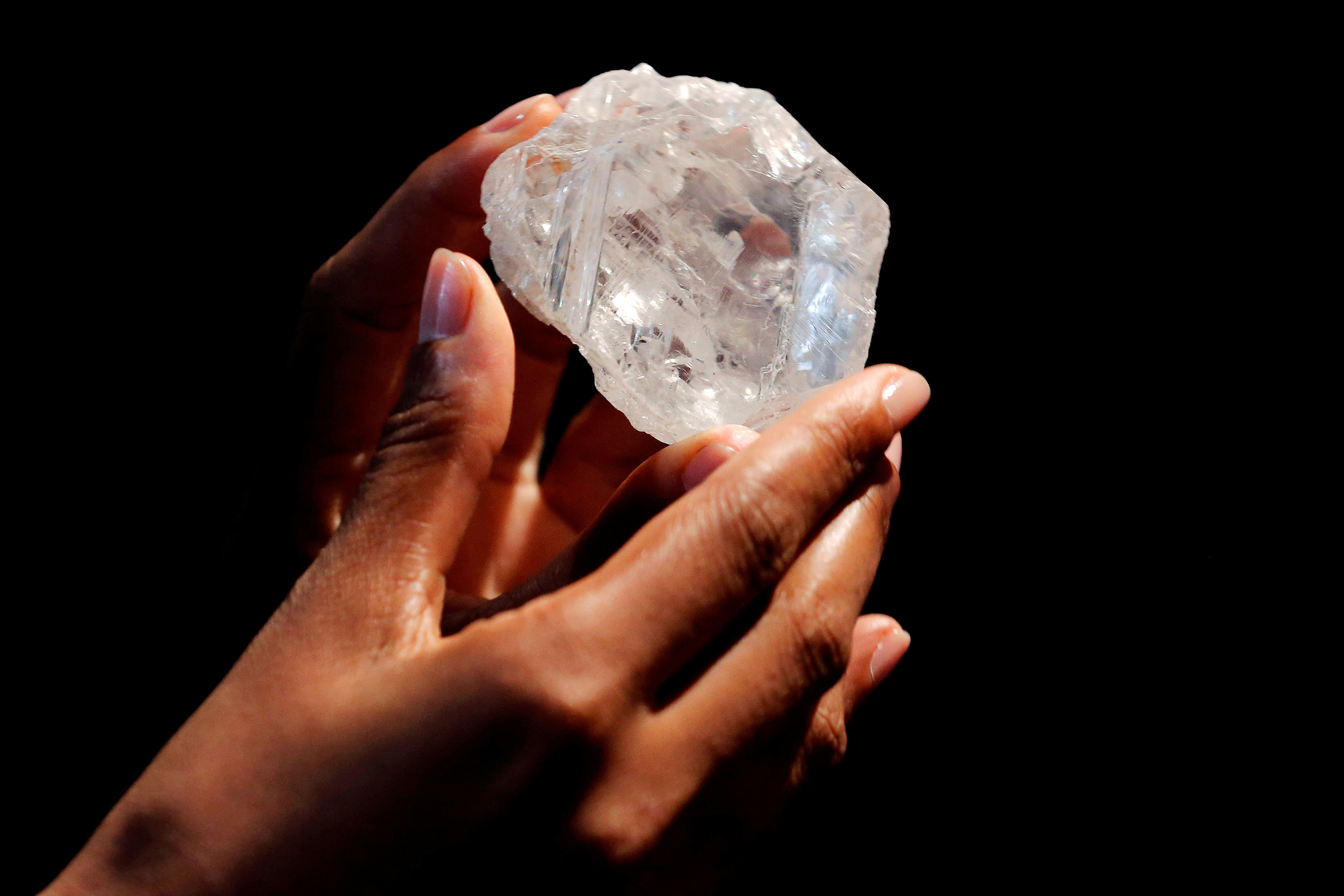 Como proteger seus diamantes de serem trocados