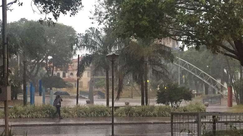 Chove em todo MS nesta sexta