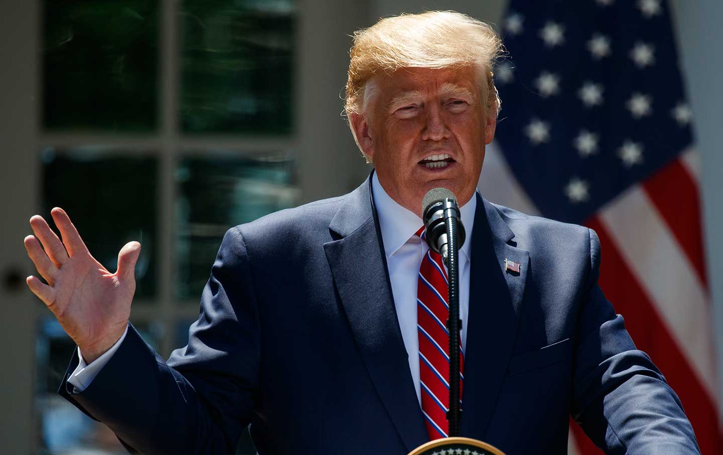 Trump é absolvido no senado 