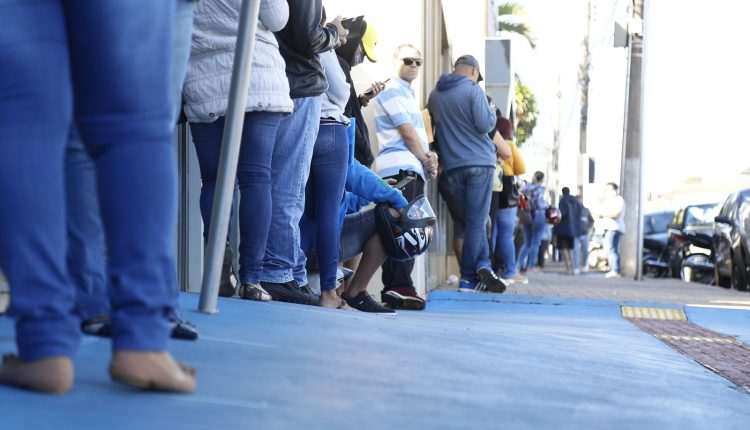 Para está quinta foram abertas 363 vagas de emprego