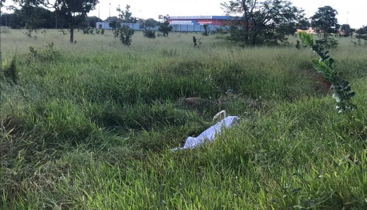 Homem é morto agora a tarde nas Moreninhas 