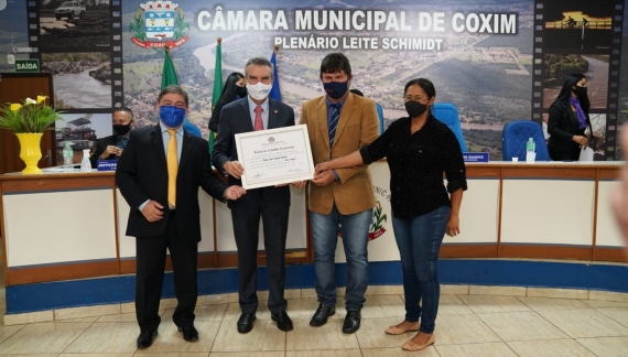 Paulo Corrêa recebe Título de Cidadão Coxinense