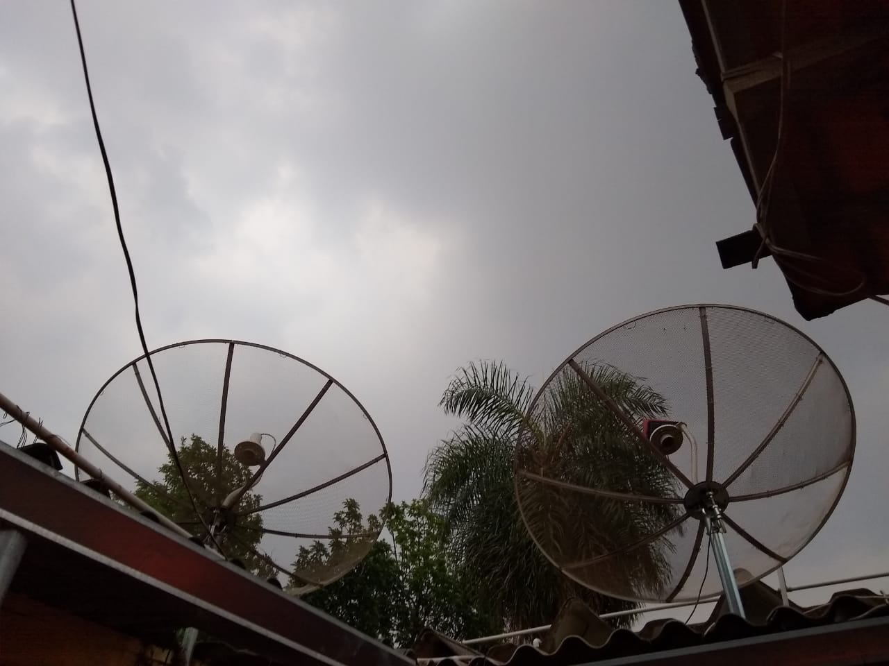Em Dourados choveu nessa sexta e tem alerta para tempestade 