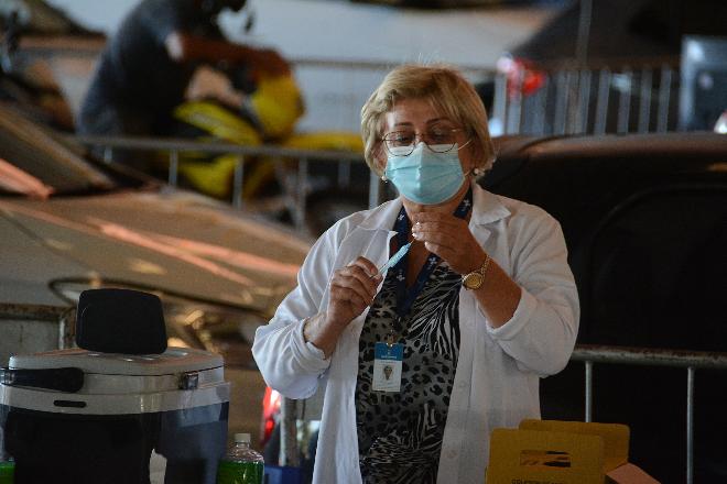 Estado de MS pode comprar quatro vacinas contra a covid-19