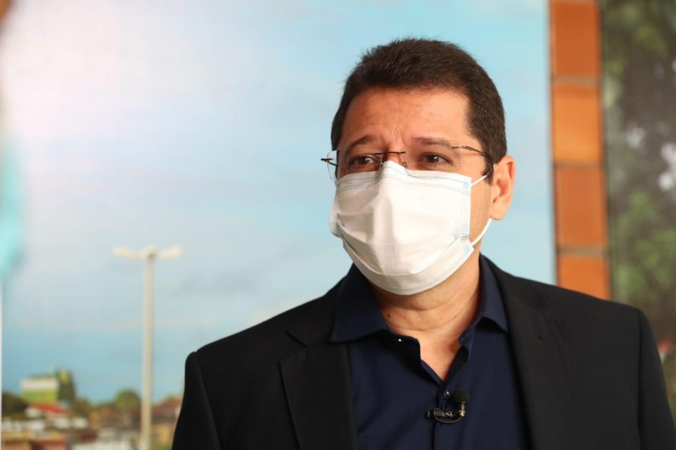 Policiais prendem secretário de saúde do Amazonas 