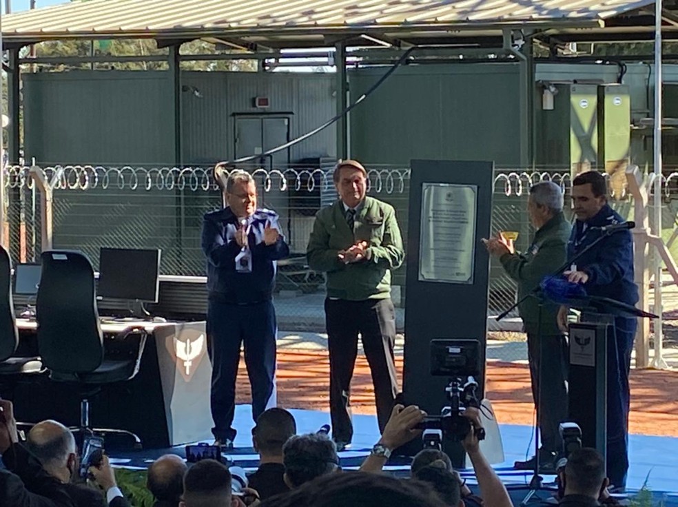 Bolsonaro critica a CPI da covid em Ponta Porã