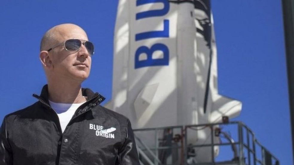 Jeff Bezos se prepara para ir ao espaço 