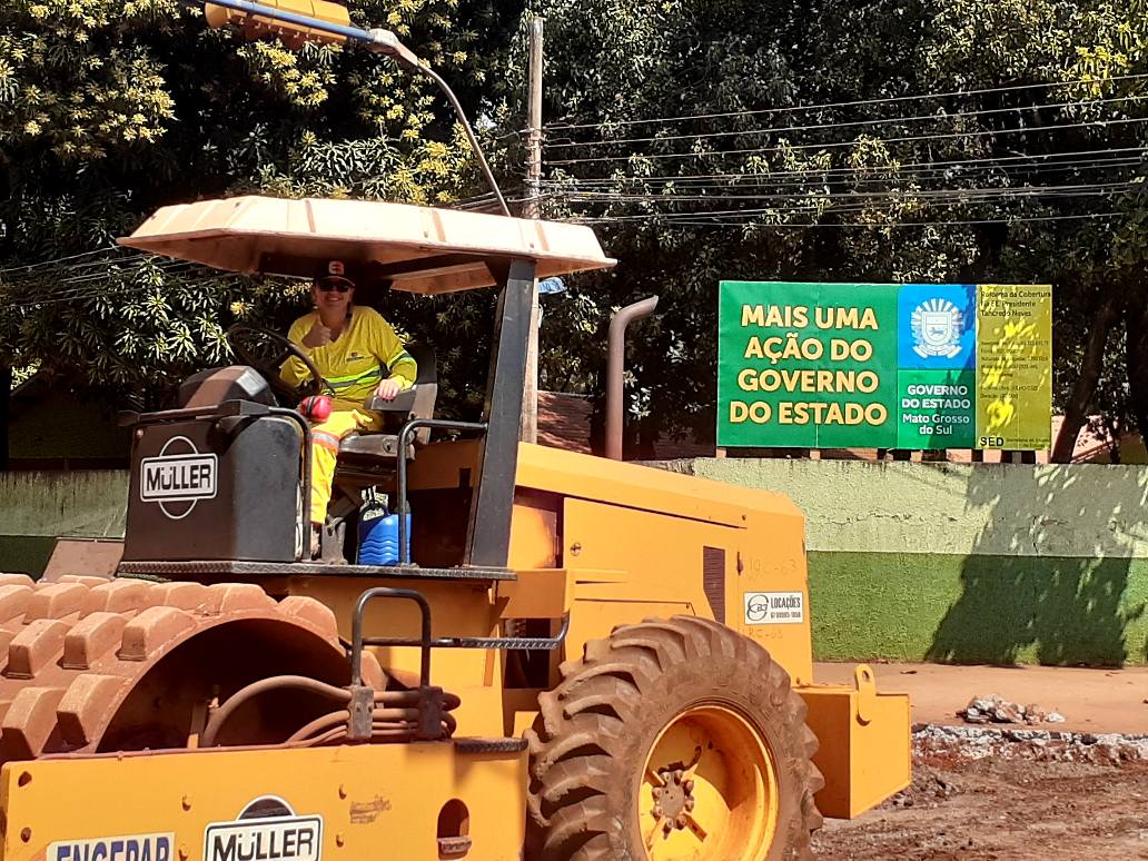 MAIS OBRAS DO GOVERNO DO ESTADO EM DOURADOS 