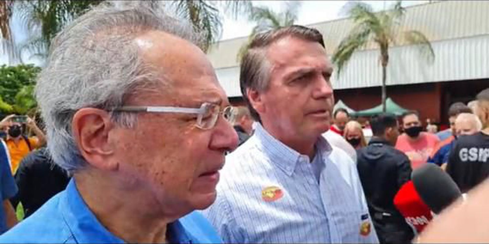 Jair Bolsonaro afirma que governo não interferirá em preços