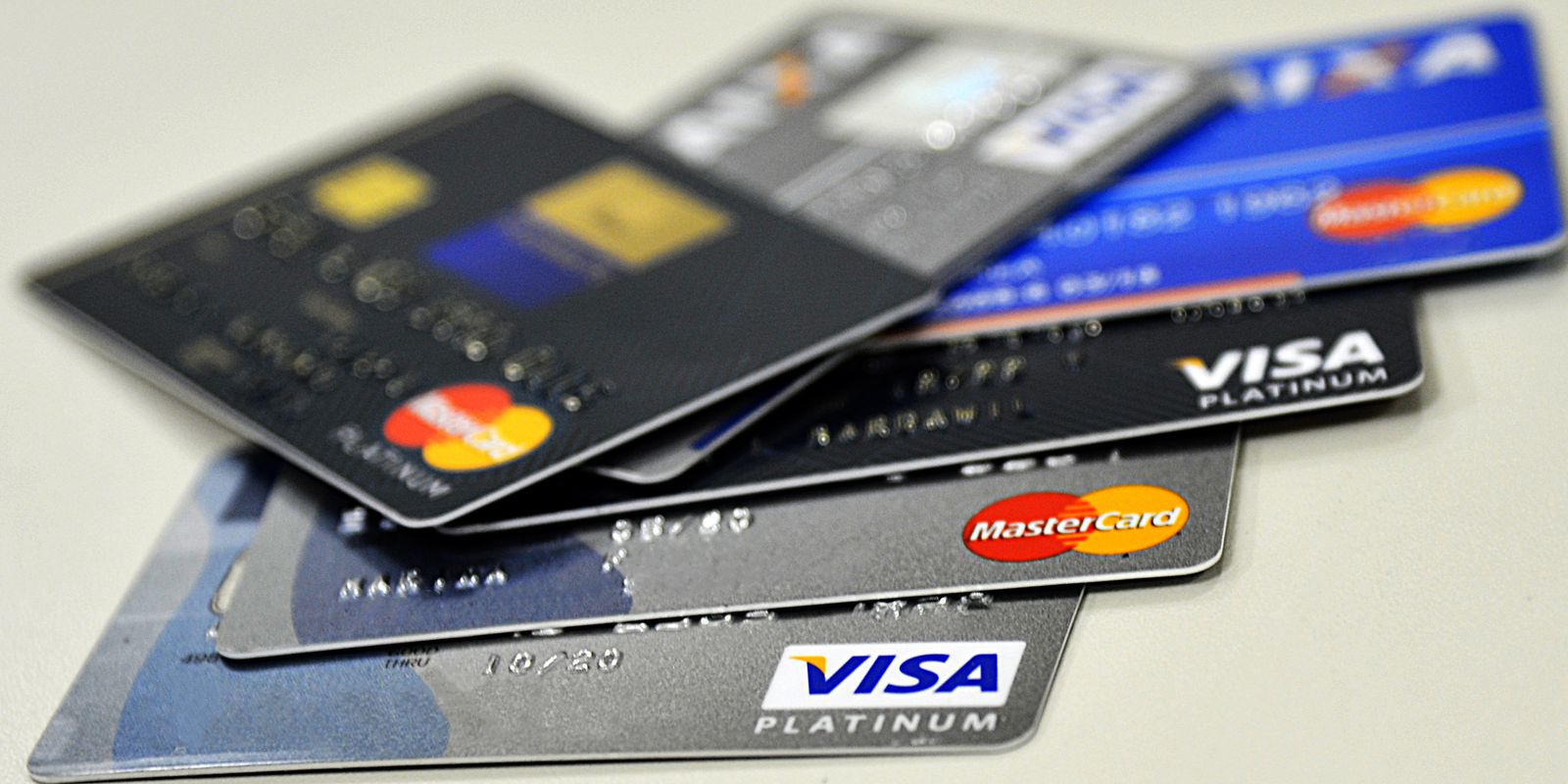 Fraudes contra clientes de bancos crescem 165% em 2021