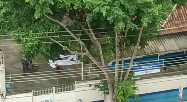 Homem se mata em unidade de saúde de SP após atirar na ex-mulher