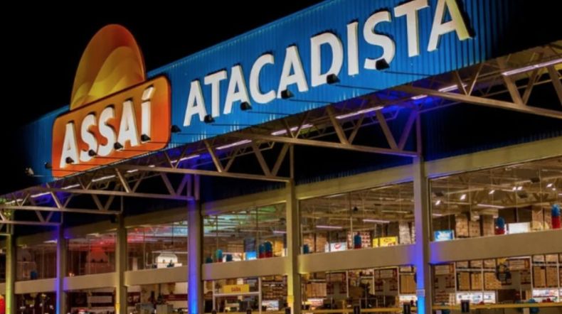 Após segurança dar ‘mata-leão’ em criança negra, Assaí é condenado