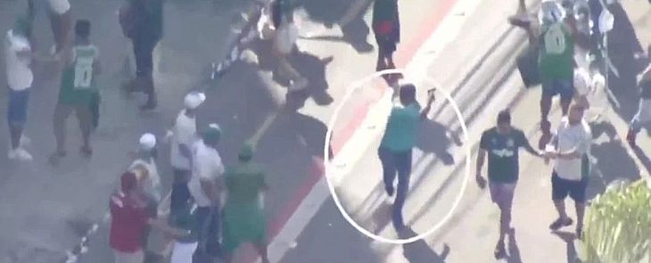 Torcedor do Palmeiras é baleado em briga em frente ao Allianz Parque