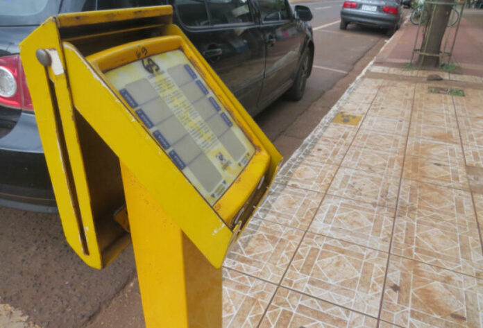 Vereador pede suspensão de multas aplicadas pela empresa de parquímetro em Dourados