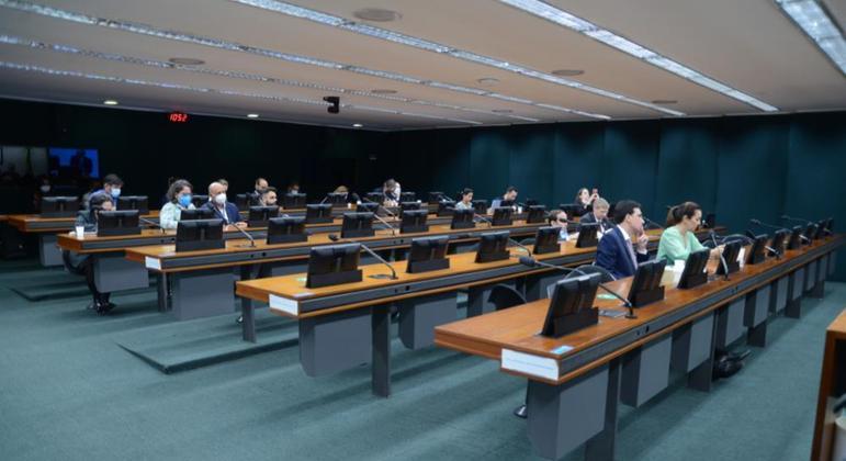 Grupo na Câmara discute semipresidencialismo