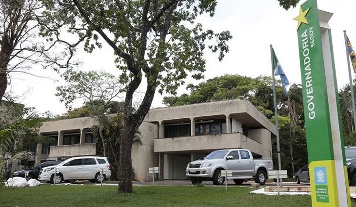 Reinaldo Azambuja “desloca” ponto facultativo para 17 de junho