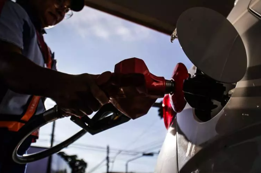 Preço médio da gasolina aumenta 2% e chega a R$ 7,43 o litro em Dourados