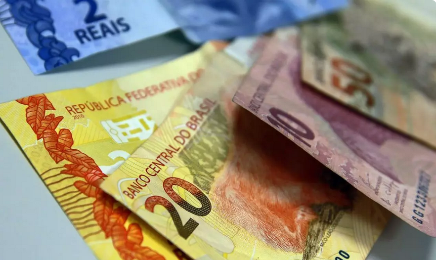 Governo paga nesta sexta Auxílio Brasil a beneficiários com NIS final 6