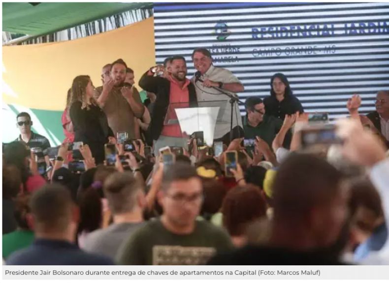Na capital, Bolsonaro inicia discurso com ataque ao PT