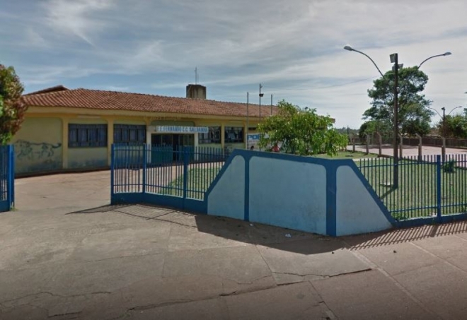 Aluno é esfaqueado durante o recreio em escola