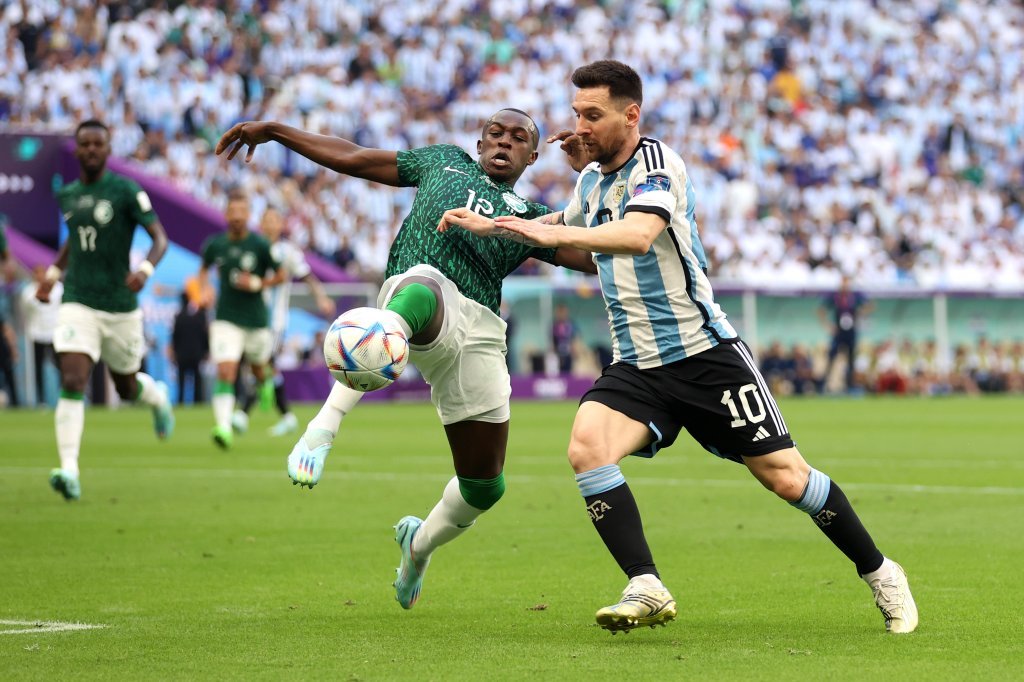Argentina entra em campo para decidir classificação; ´tudo ou nada`