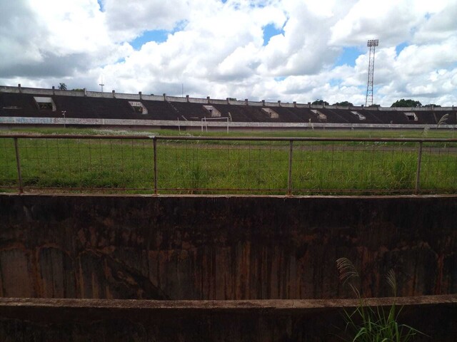 Obra do Morenão empaca e o Operário não tem onde treinar para Copa do Brasil