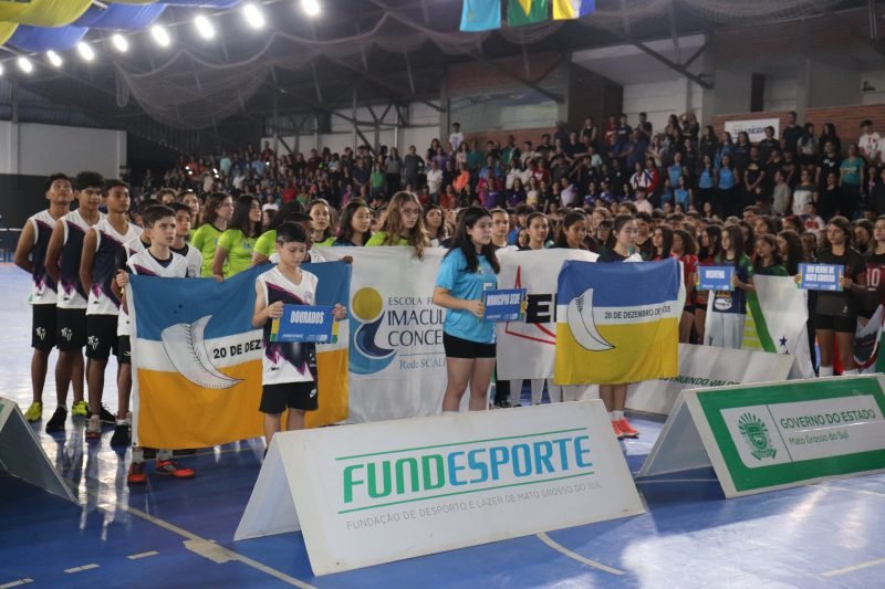 Voleibol dos Jogos Escolares MS reúne atletas em Dourados até sexta-feira