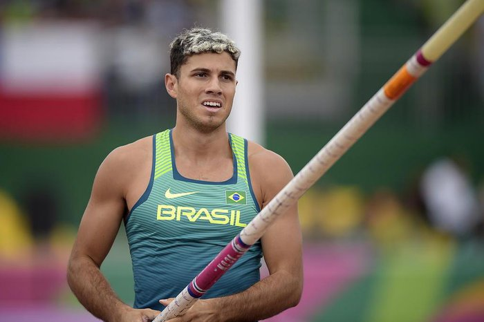 Campeão olímpico Thiago Braz testa positivo para antidoping.