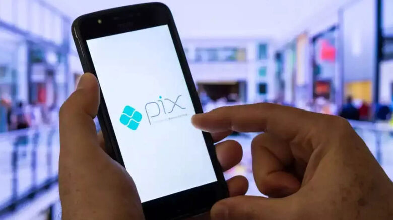 Pix irá funcionar sem internet e servirá para pagar diversos serviços, anuncia BC