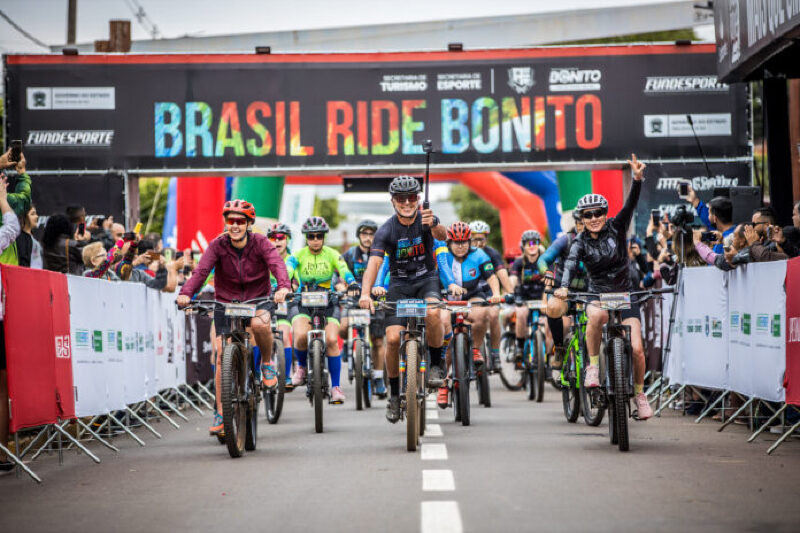 Bonito sedia a 2ª edição do Brasil Ride com mais de mil participantes