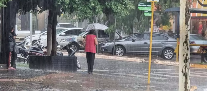 Quarta-feira chuvosa pode ter temporais e quedas de granizo em MS