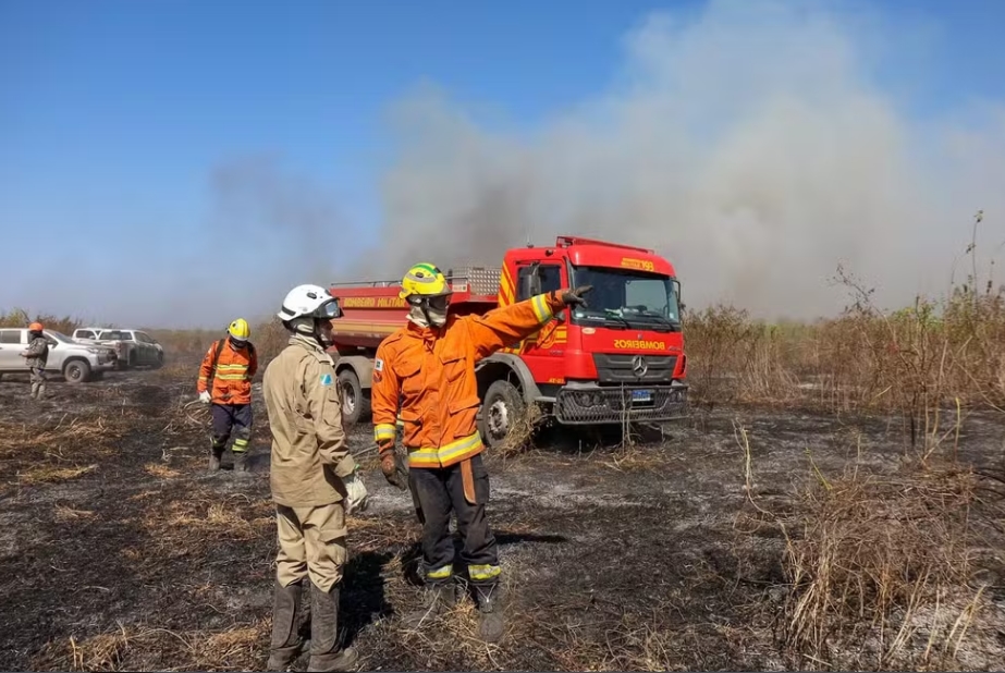 Governo de MS apresenta projeto para contratação de bombeiros temporários
