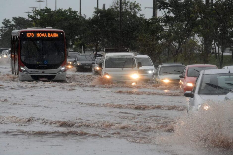 Mato Grosso do Sul recebe alerta de temporais com ventos de até 100km/h 