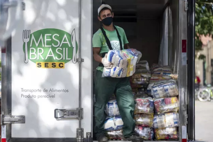 Campanha arrecada alimentos para doação em quatro cidades de MS