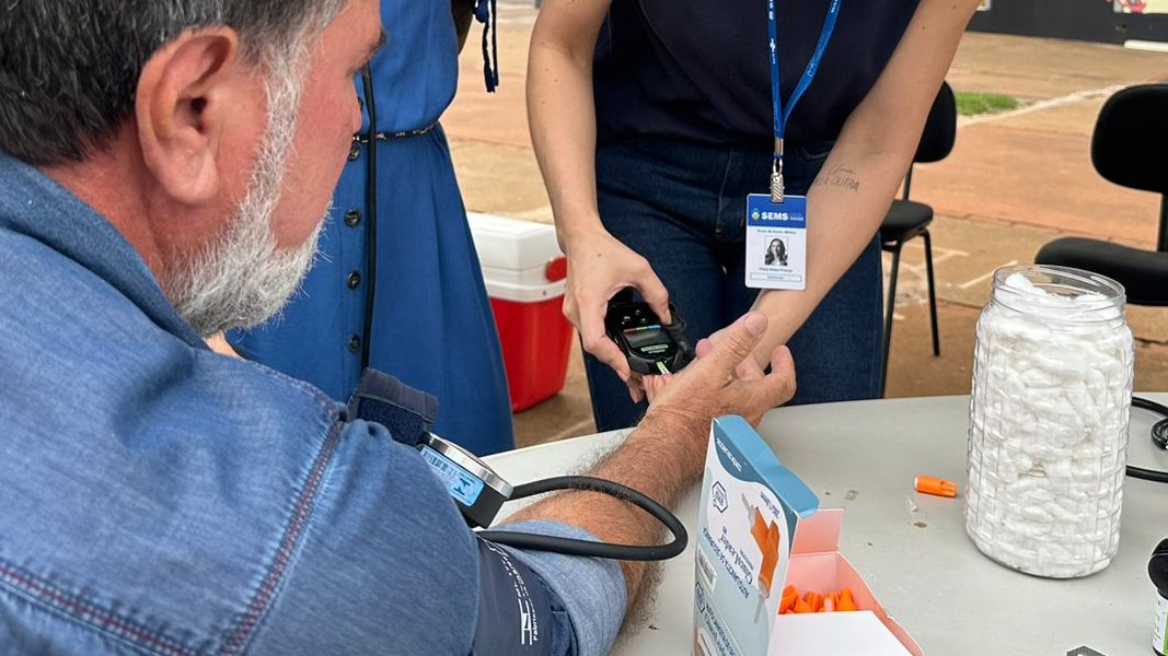 Prefeitura de Dourados realiza ações de saúde e prevenção ao diabetes nos bairros