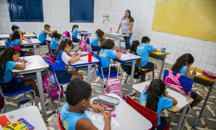 Período de rematrícula da Rede Municipal de Ensino termina nesta segunda-feira (16)