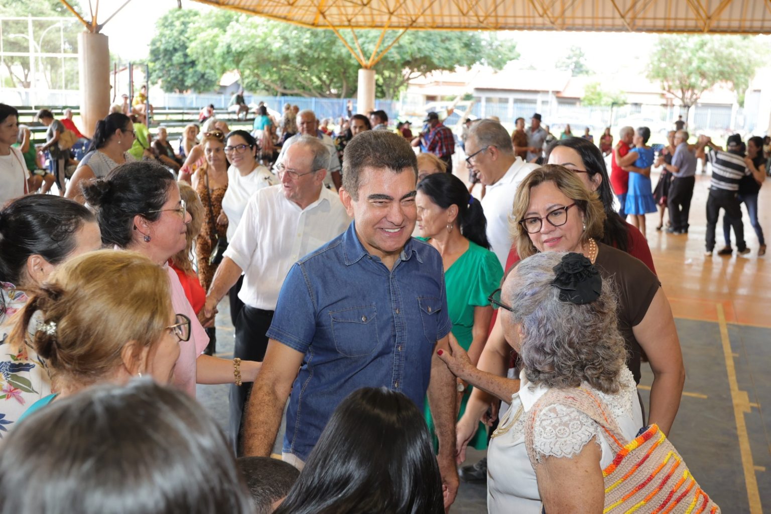 Tarde de emoção e alegria marca acolhida de Idosos em Dourados